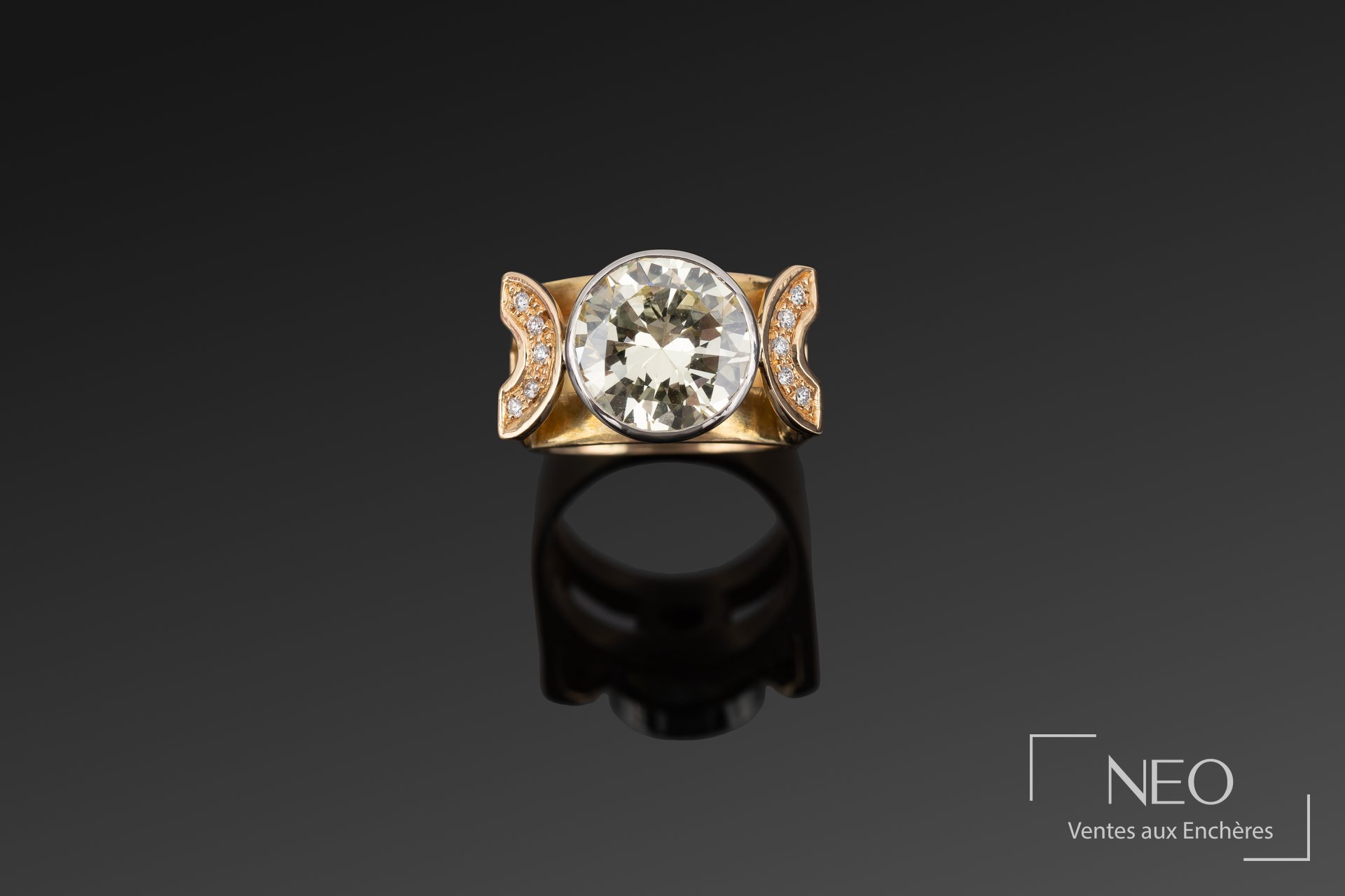 Bague en or jaune 18 carats et platine avec diamant de 5,33 carats