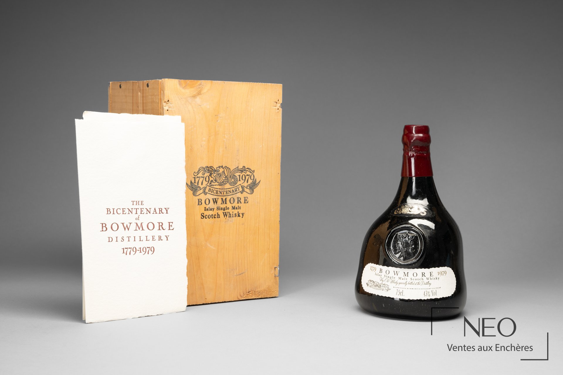 Bowmore bouteille du bicentenaire whisky en caisse