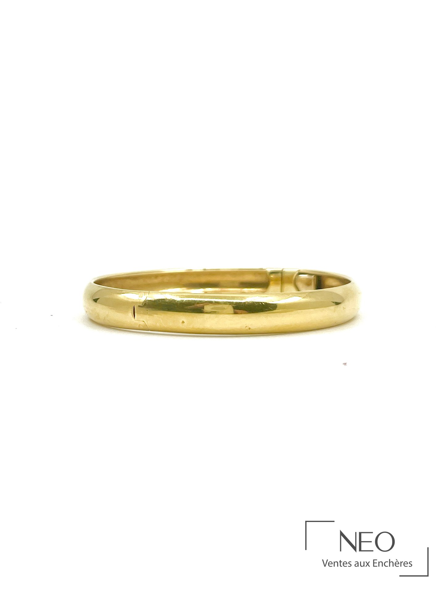 Bracelet jonc ouvrant en or jaune 18 carats