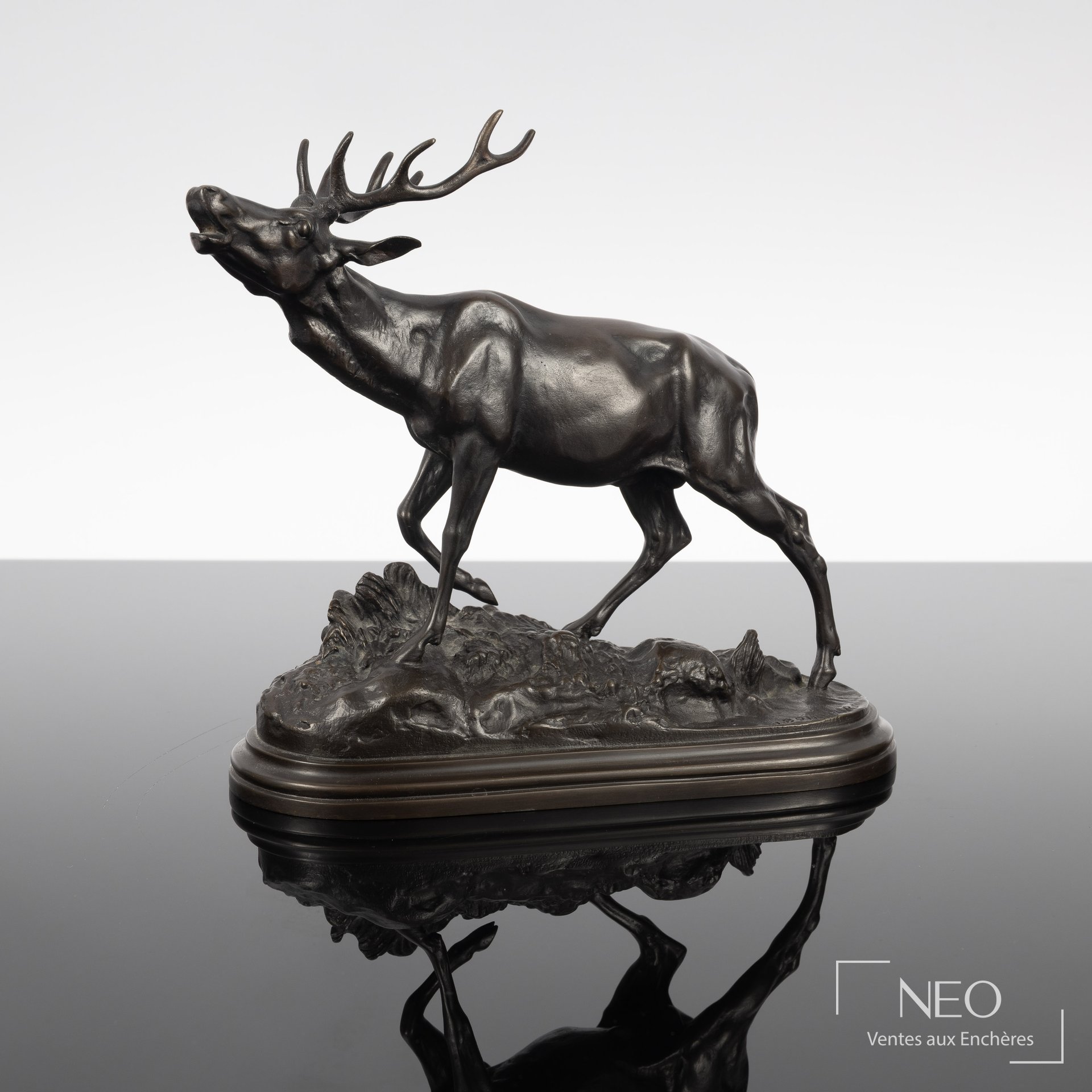 Cerf bramant en bronze d’après Isidor-Jules Bonheur
