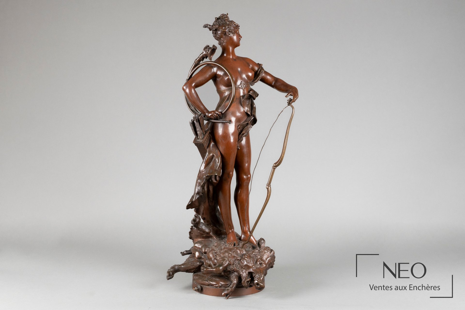 D’après Albert Ernest Carrier-Belleuse, Diane victorieuse, bronze patiné