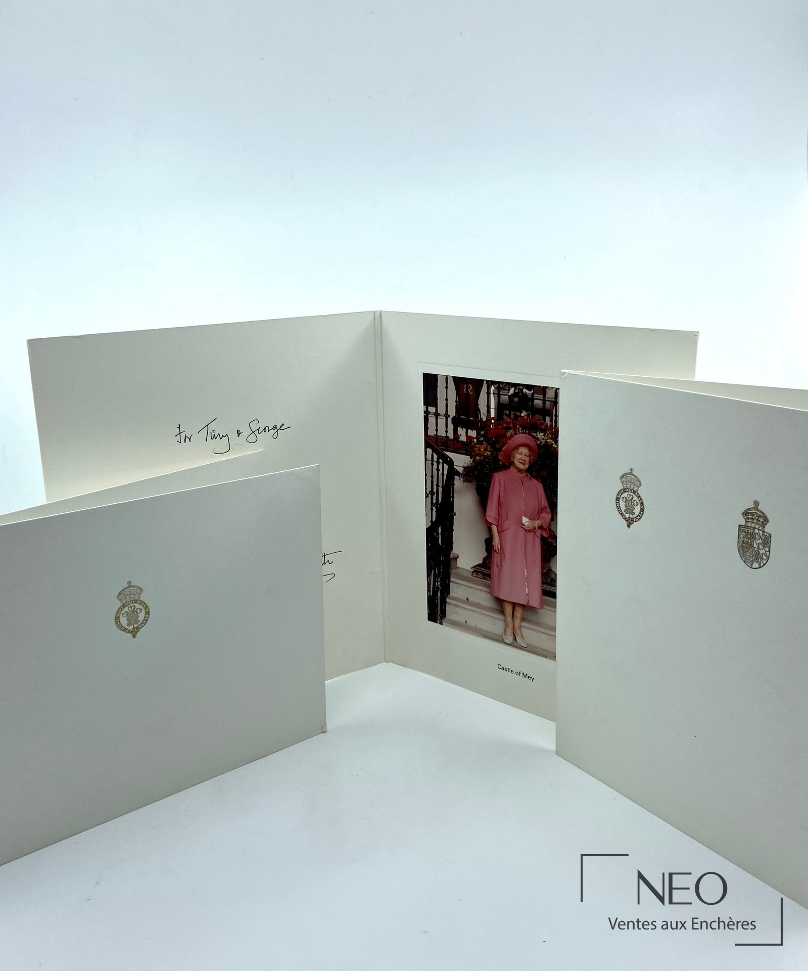 Cartes de vœux et vide-poche en argent famille royale britannique