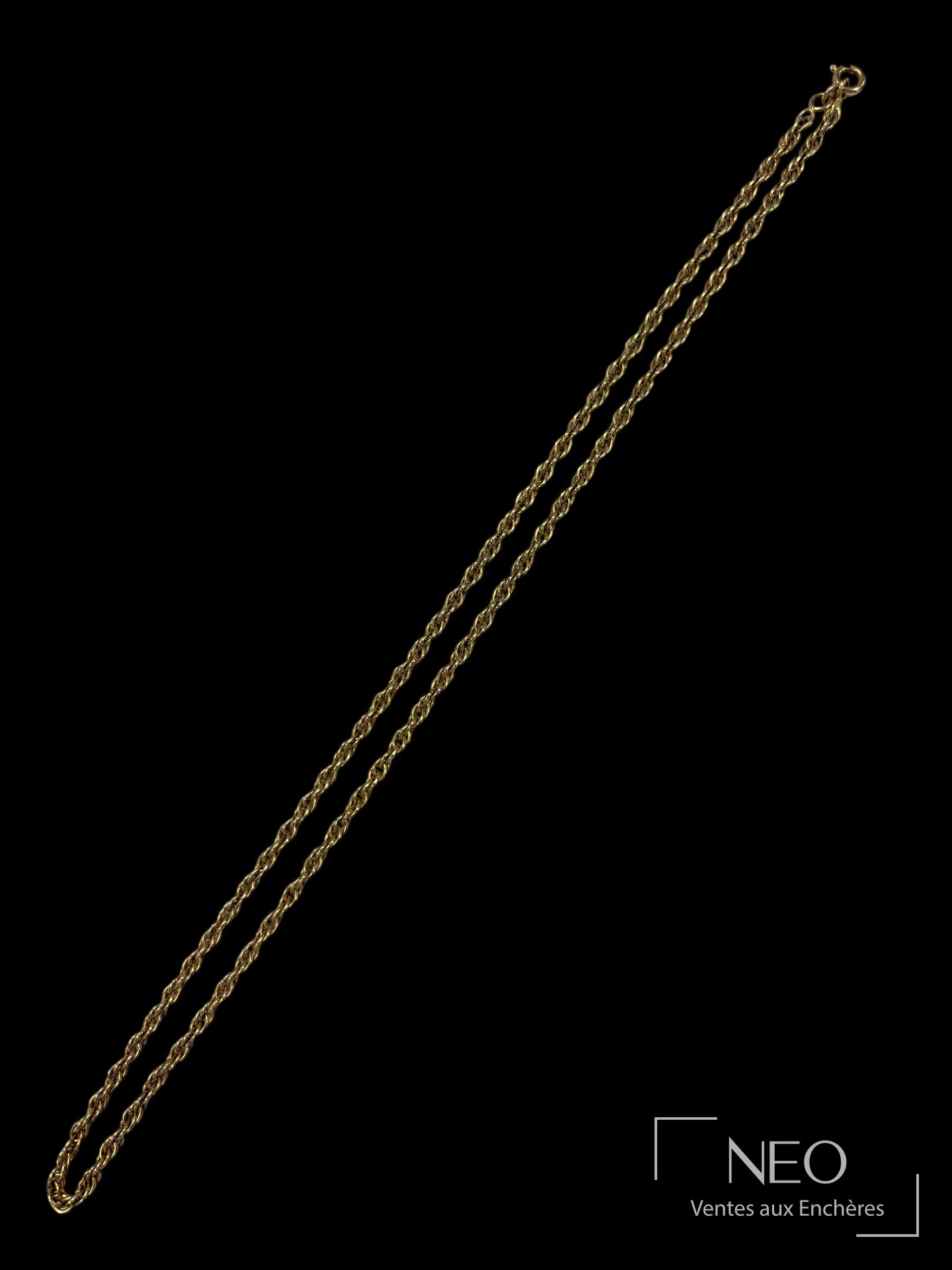 Chaîne de cou en or jaune 18K à maille enchevêtrée