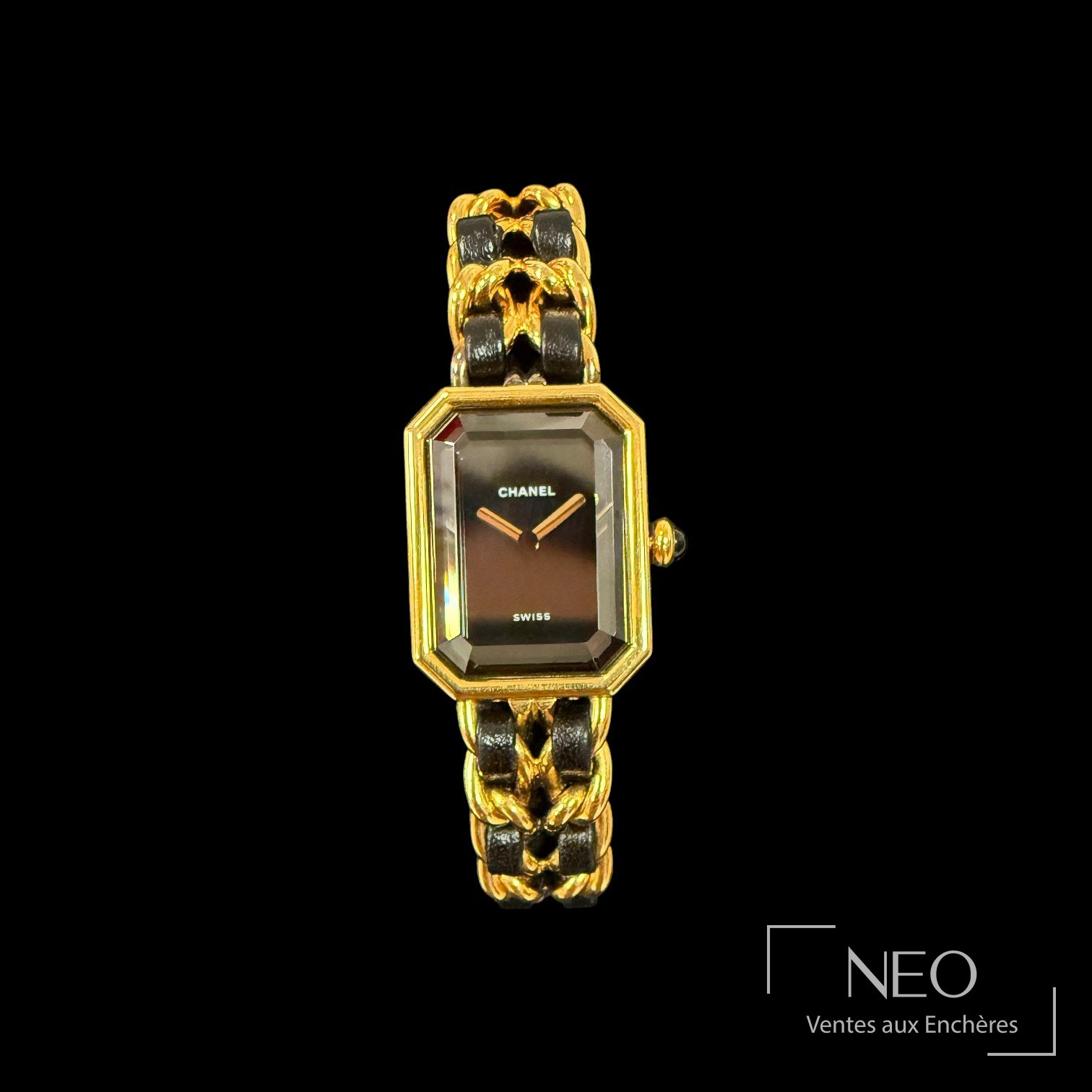 CHANEL Première en acier plaqué or, réédition, montre quartz circa 2020