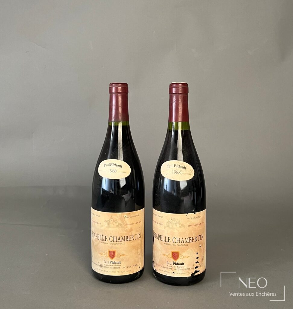 Deux bouteilles de Chapelle-Chambertin Grand Cru Paul Pidault 1988