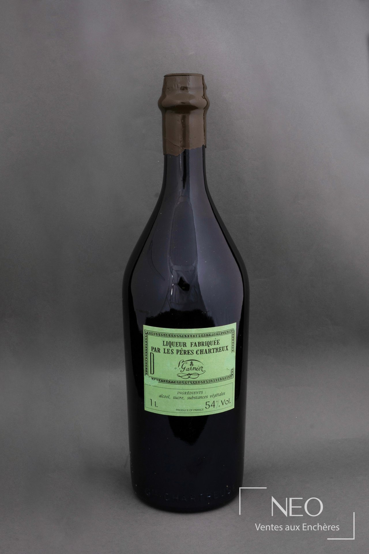 Chartreuse Verte VEP, liqueur 1 litre, mise de 1992, en coffret bois