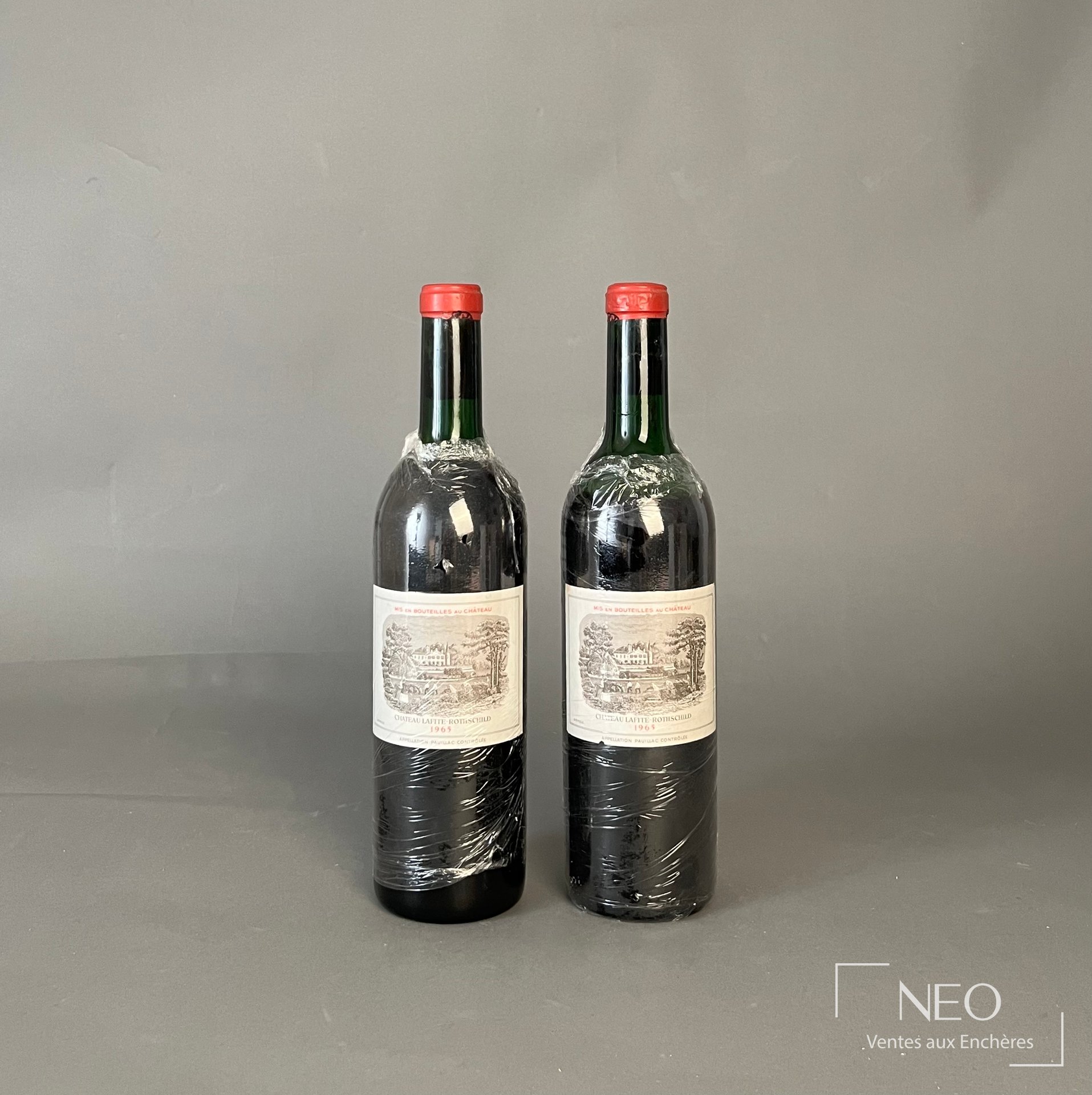Château Lafite Rothschild 1965, deux bouteilles de Pauillac