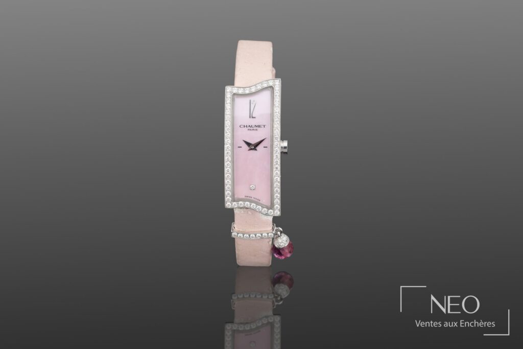 Montre Chaumet Paris à cadran rose