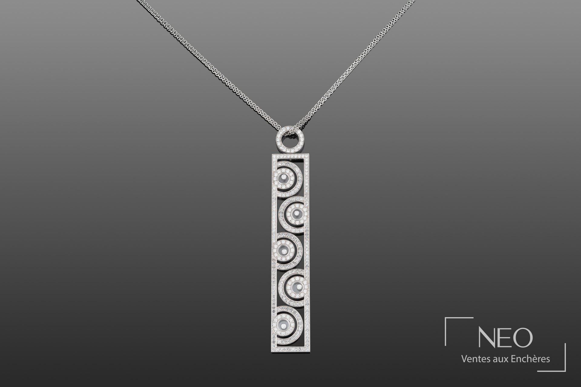 Chopard collier Happy Spirit en or gris 18 carats et diamants