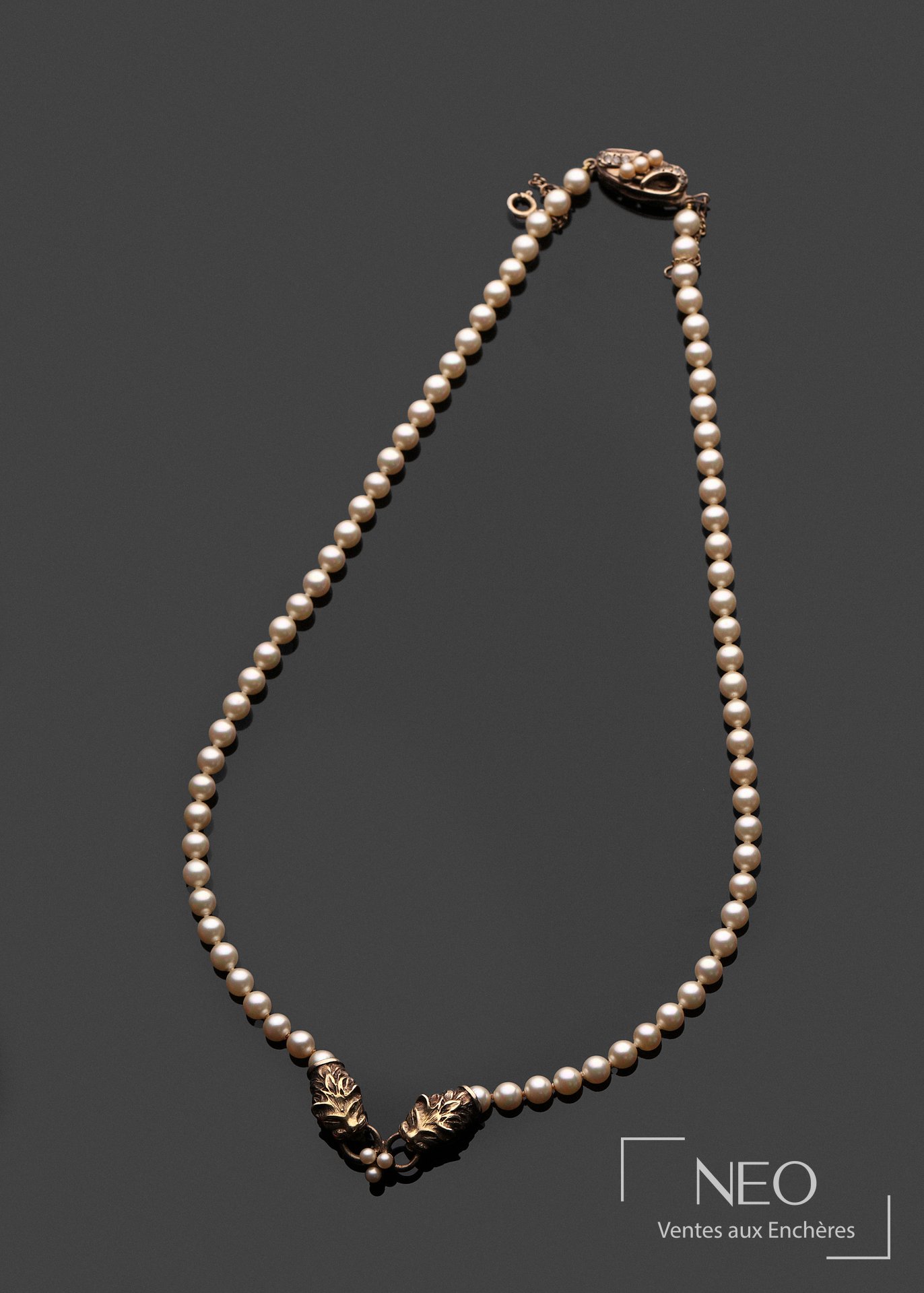 Collier en argent 925/1000 ras de cou à perles blanches d&rsquo;imitation