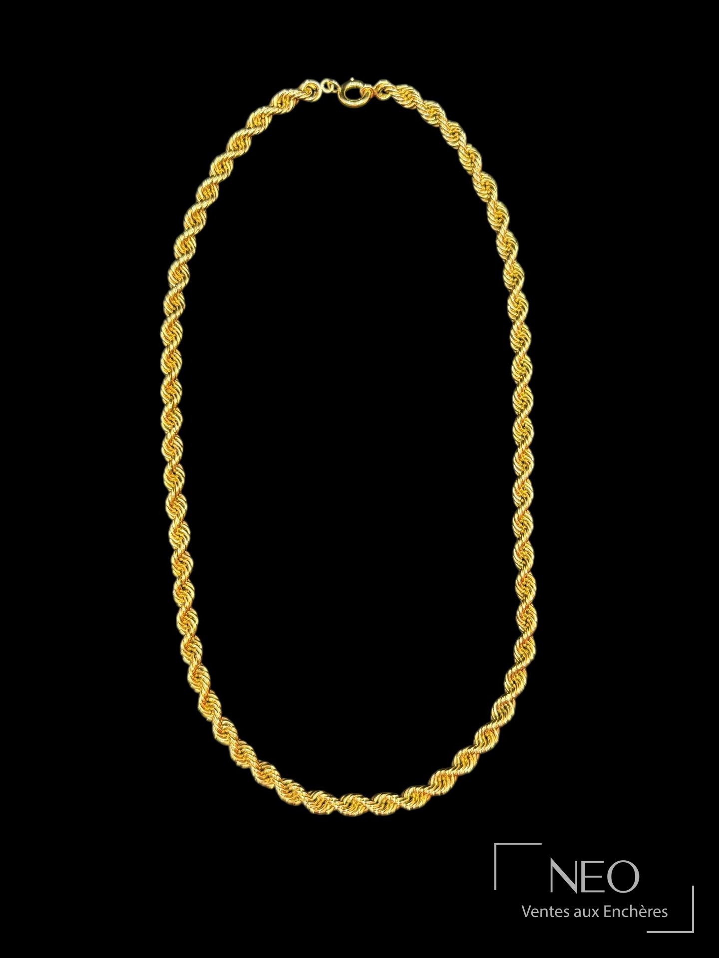 Collier en or jaune 18 carats à maille torsadée