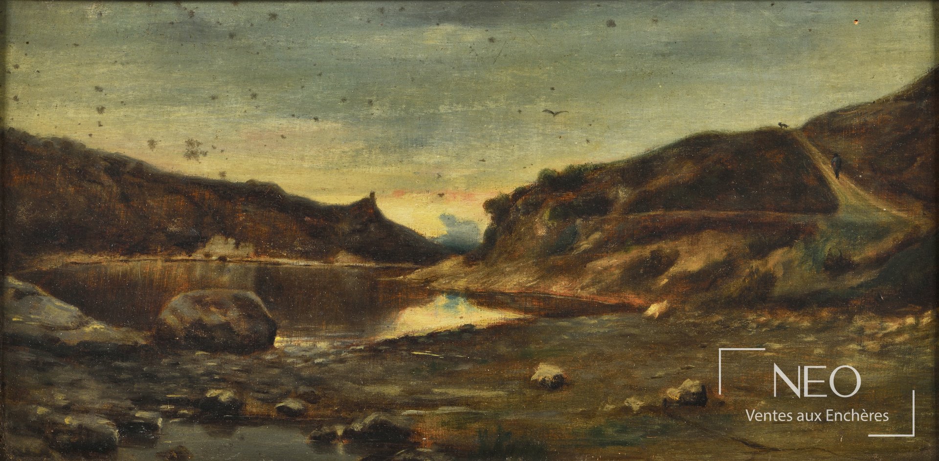Paysage marin peint dans des tons sombres avec rivage