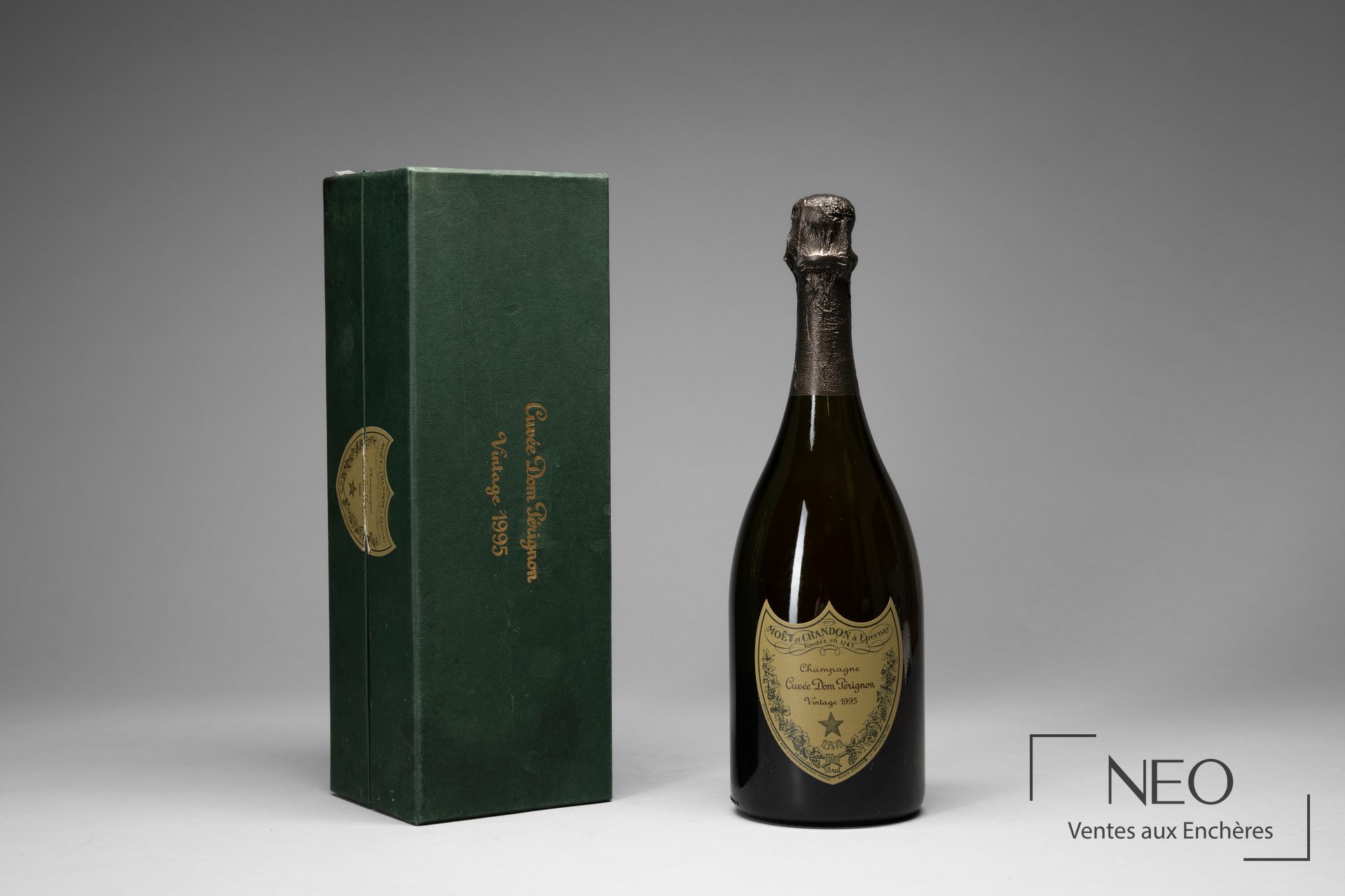 Dom Pérignon Brut 1995, champagne en coffret d’origine