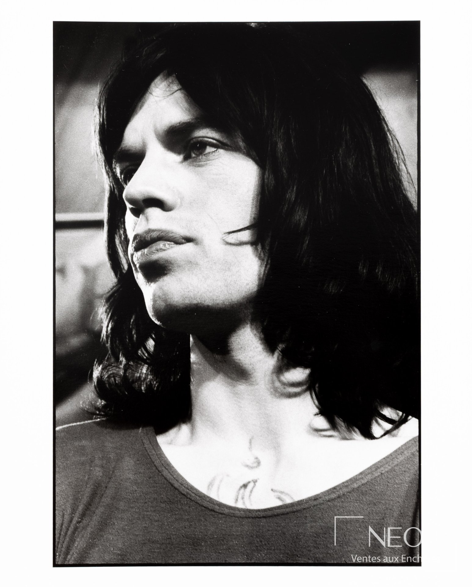 Portrait noir et blanc de Mick Jagger en buste