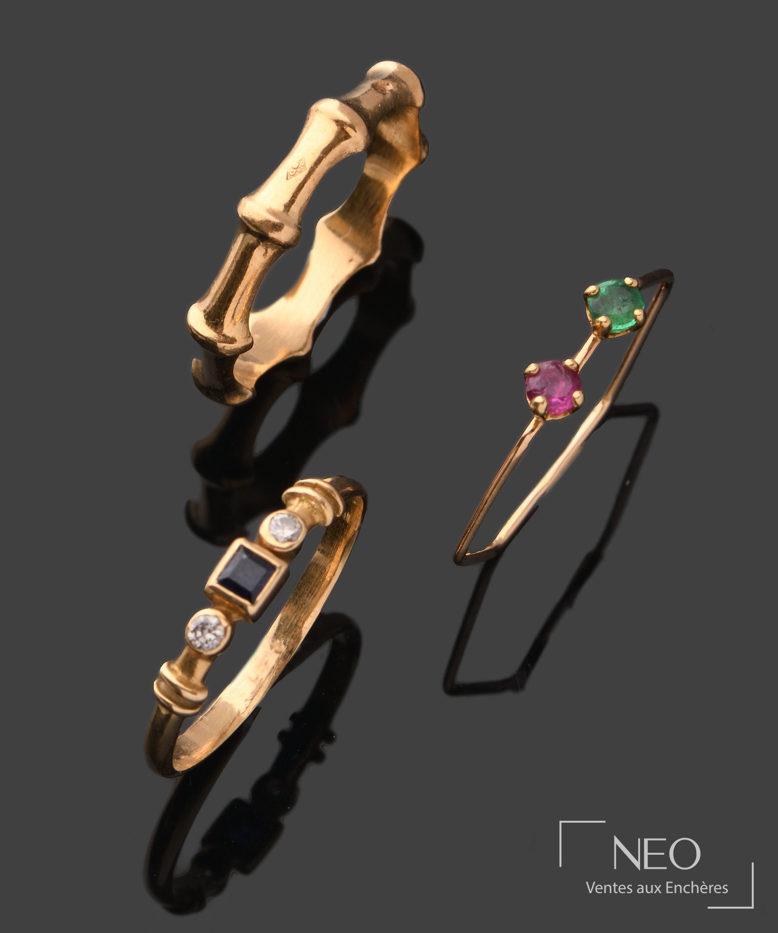 Ensemble de trois bagues en or jaune 18 carats