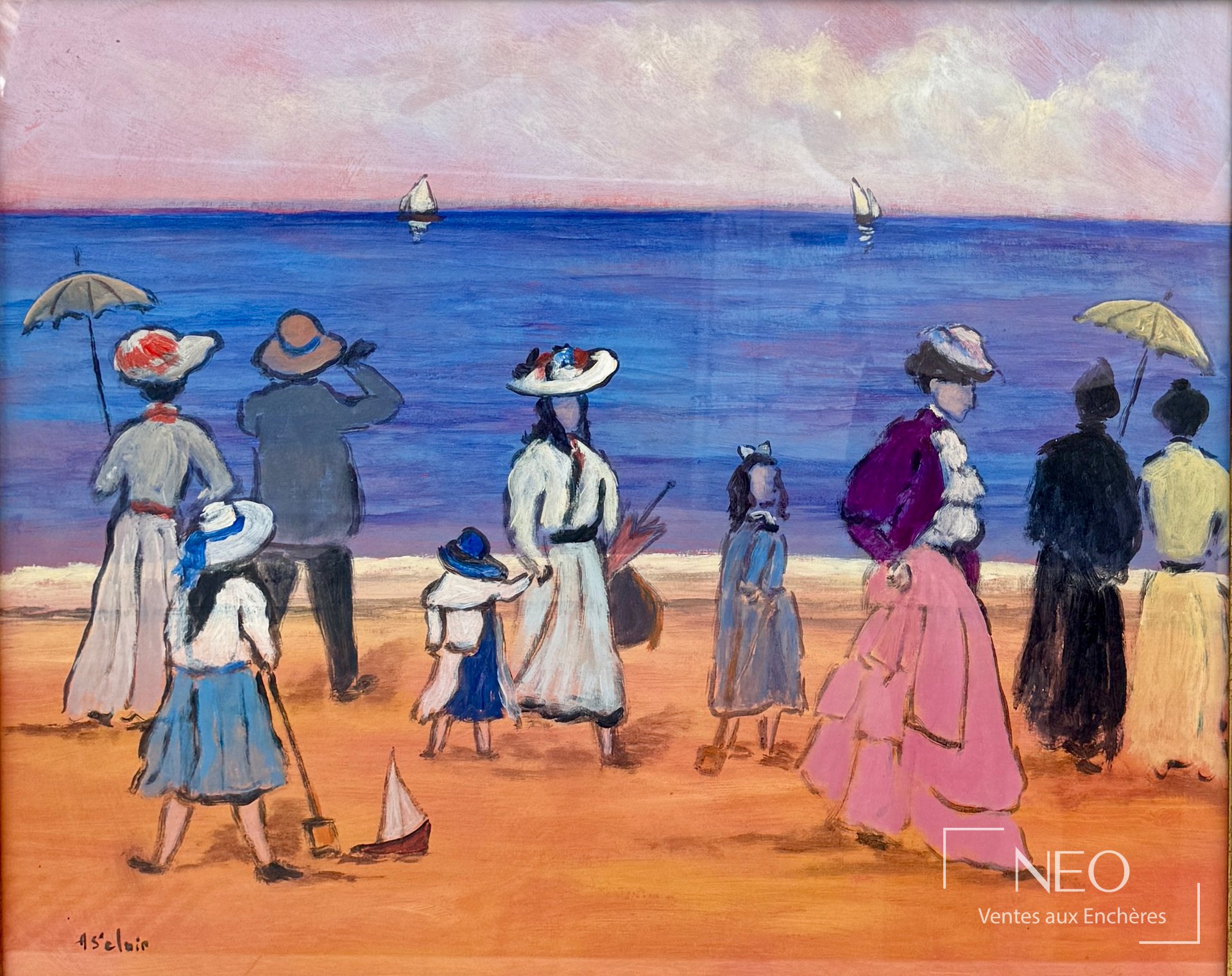 Peinture de plage signée Henry Saint Clair avec familles au bord de l'eau et voiliers au loin