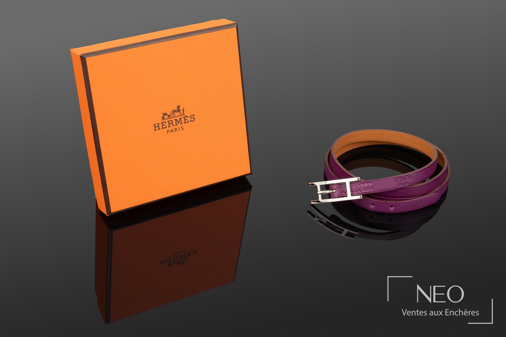 Hermès bracelet Be Happy triple tour en veau lisse violet