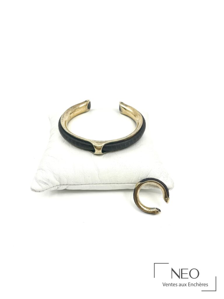 Bracelet jonc ouvrant et bague Hermès Paris Kyoto en vermeil et crocodile