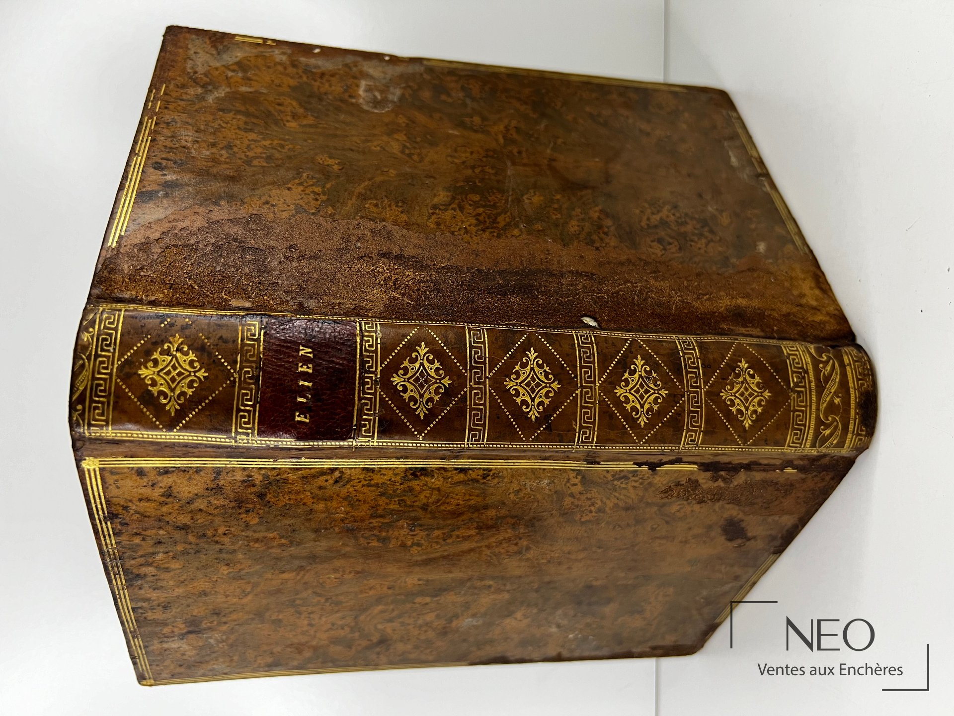 Histoires diverses d&rsquo;Elien, in-8 de 1772, reliure en plein veau
