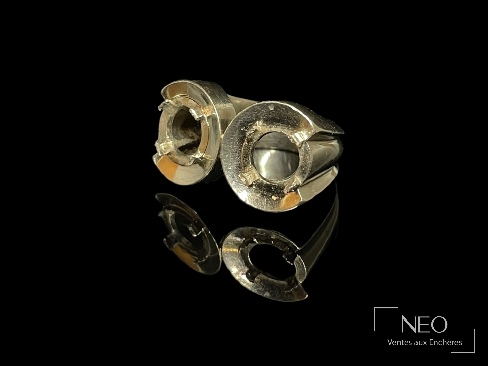 Jean-Claude Champagnat, monture d’une bague Tank en platine