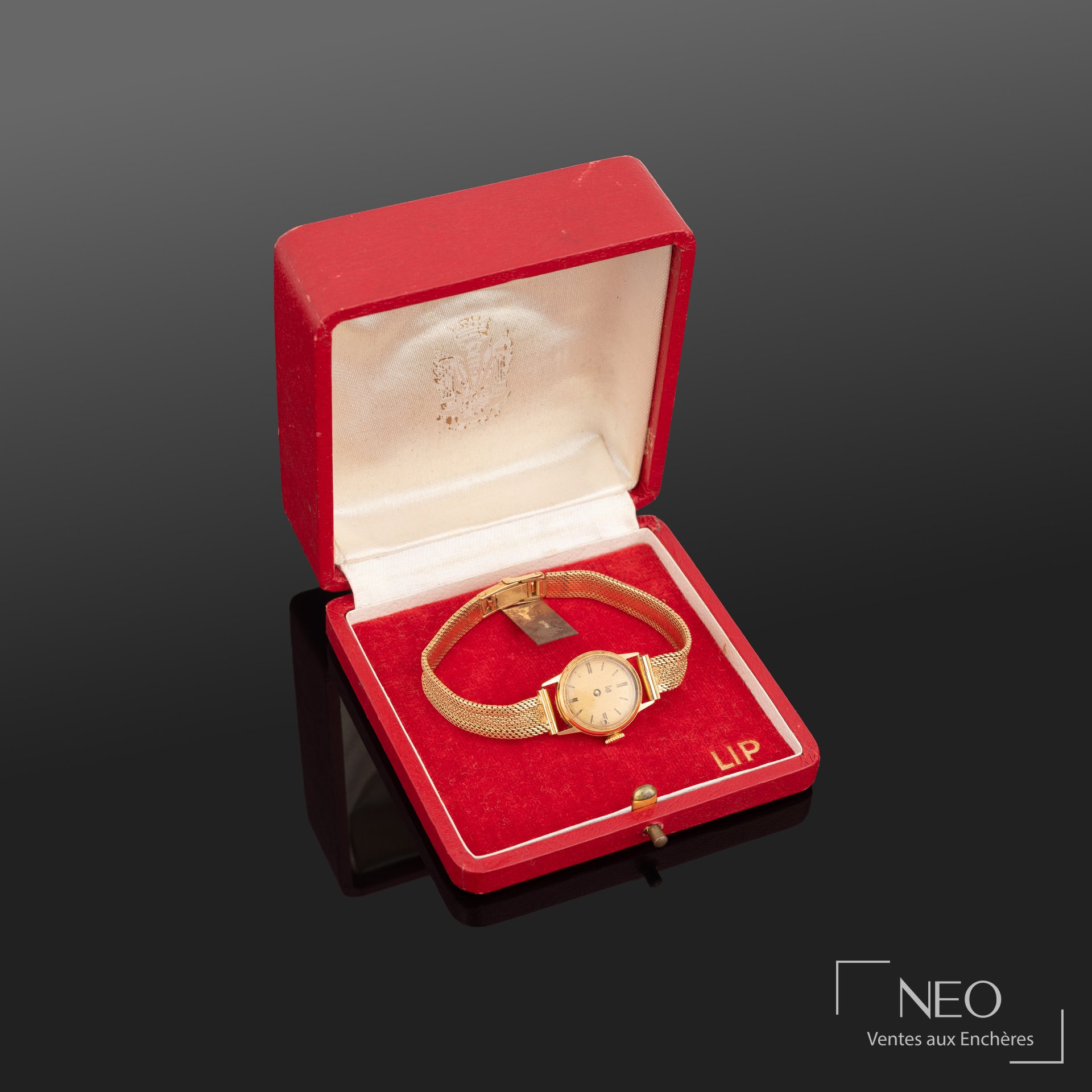 LIP Montre bracelet en or jaune 18K, cadran rond, mouvement mécanique