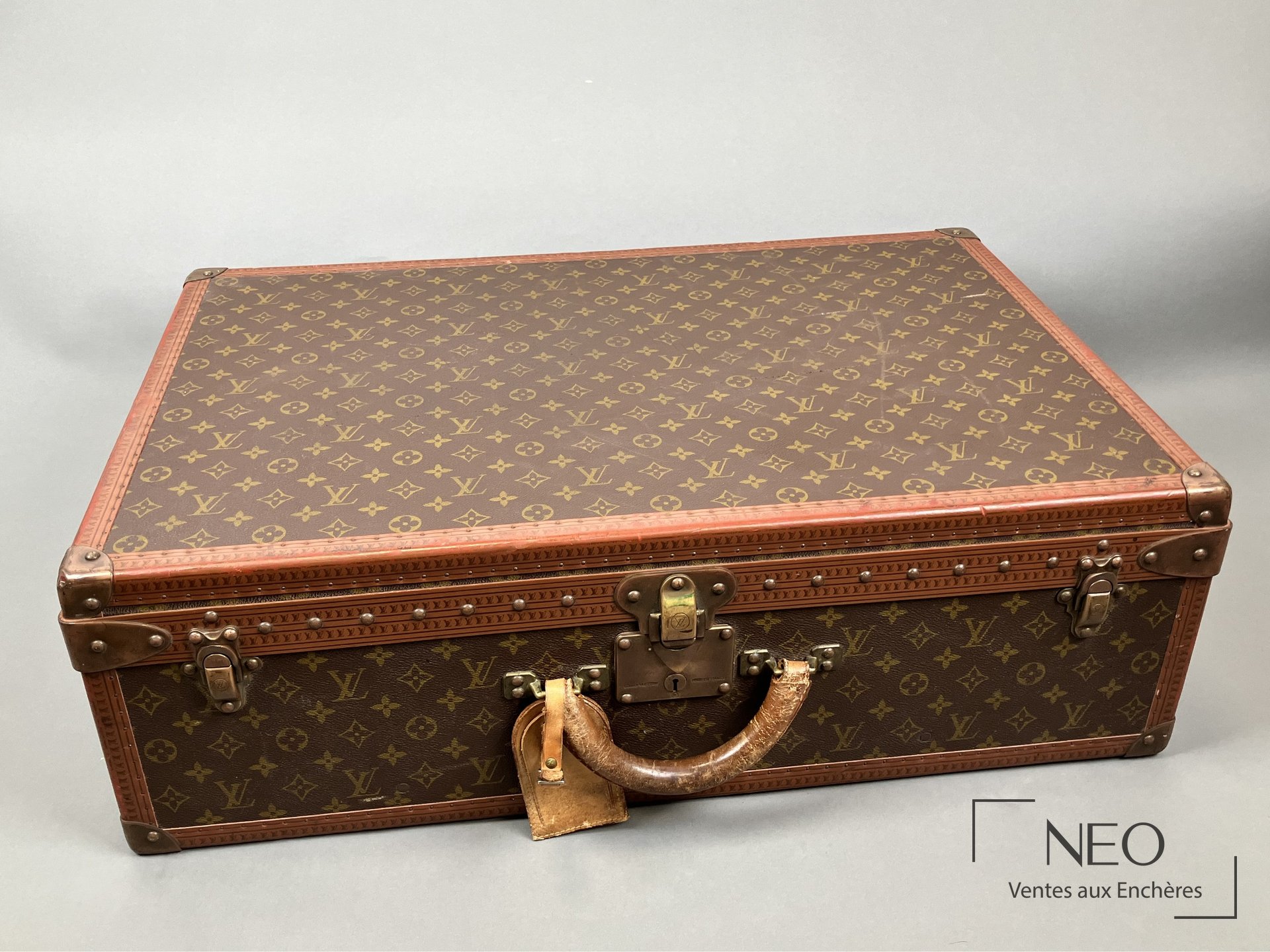 Louis Vuitton Alzer 70, valise rectangulaire monogrammée