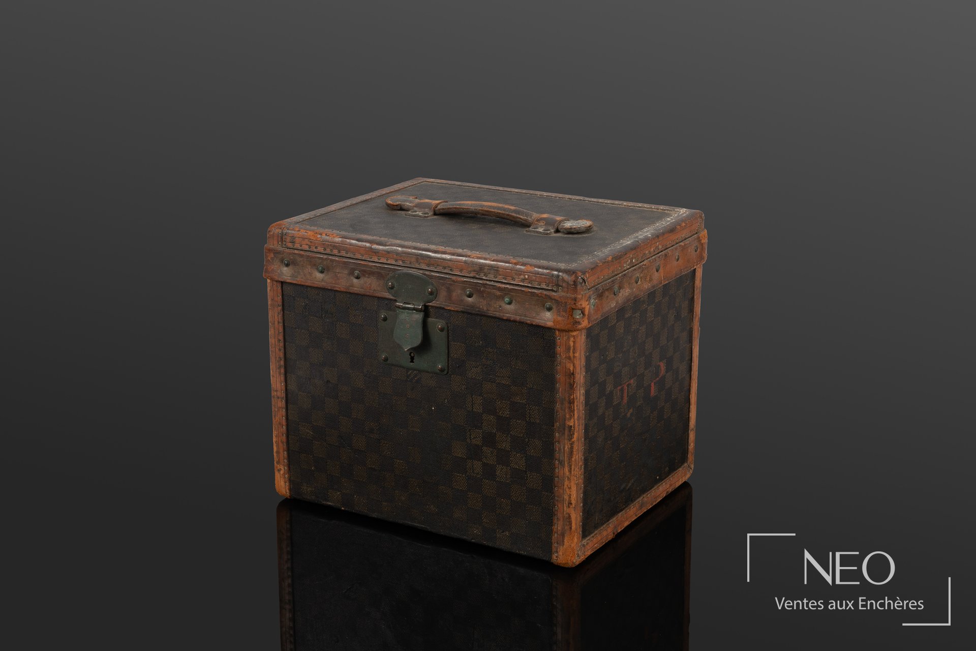 Louis Vuitton boîte à chapeau en toile damier circa 1880