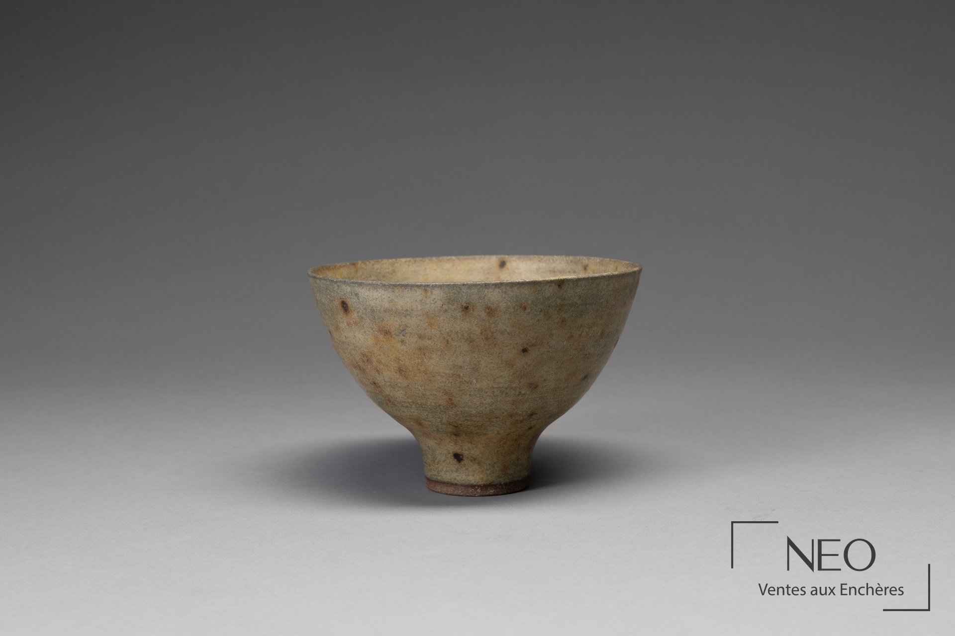 Lucie Rie, coupe sur talon en grès émaillé, circa 1970