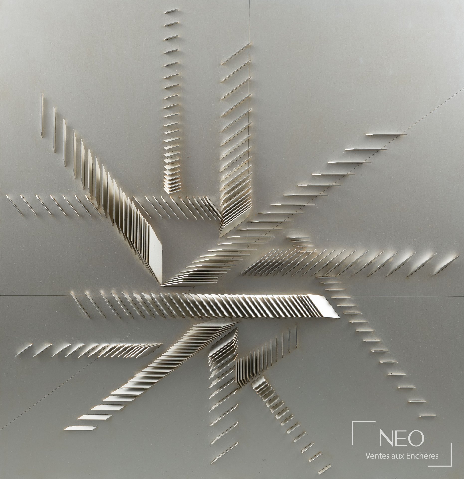 Relief abstrait en aluminium de Michel Deverne