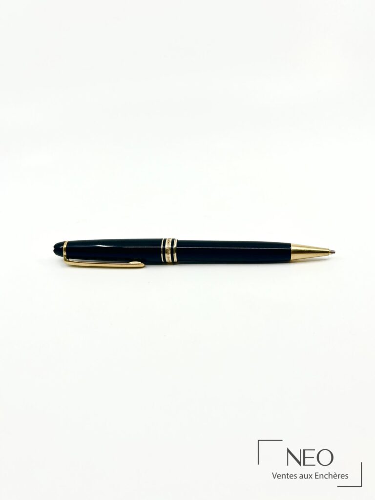 Porte-mine Montblanc Meisterstück en résine noire avec attributs dorés