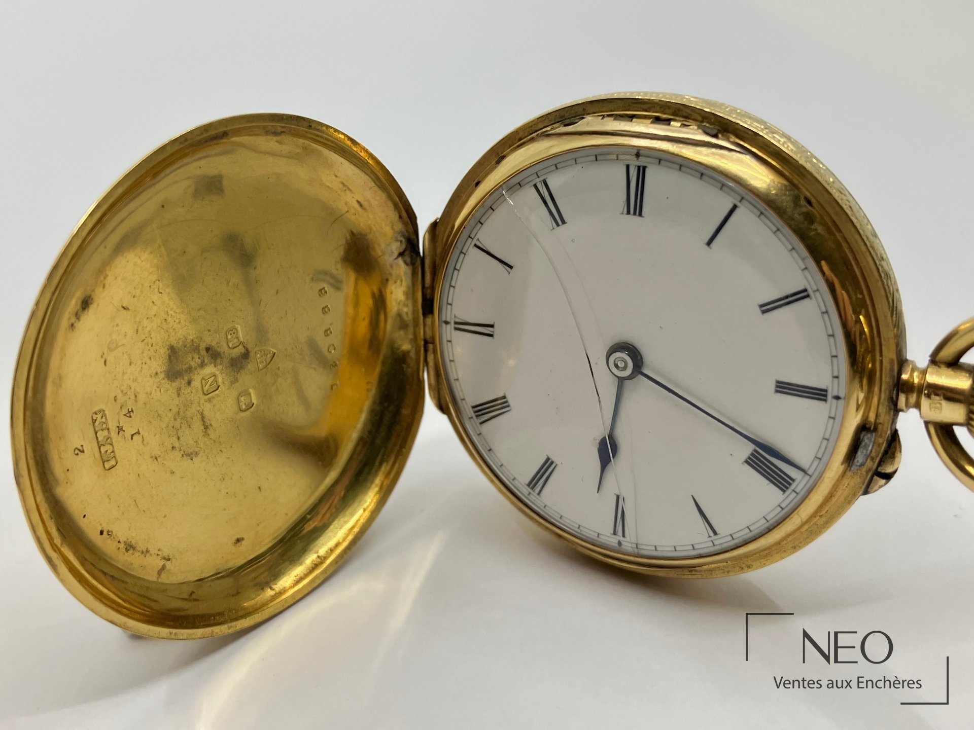 Montre à gousset en or jaune 18 carats, cadran émaillé blanc