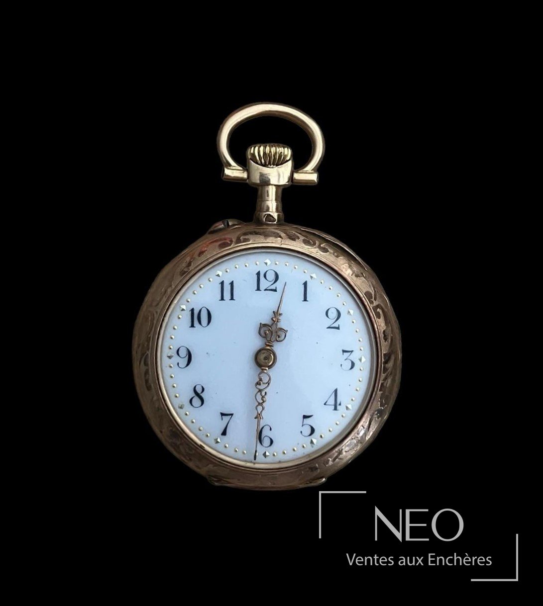 Petite montre à gousset en or rose 18 carats, cadran émaillé blanc