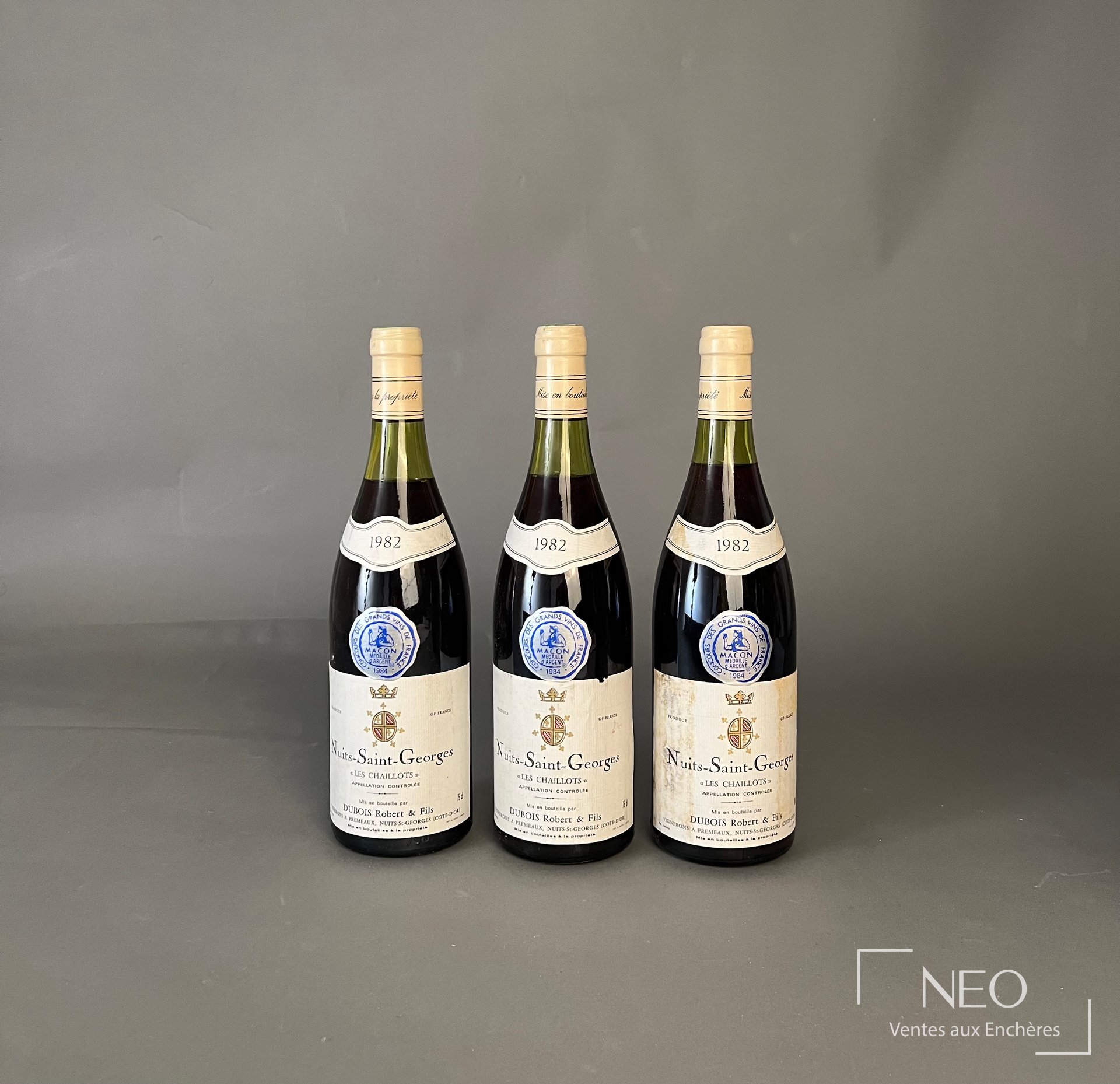 3 bouteilles Nuits-Saint-Georges Les Chaillots Dubois Robert et fils 1982