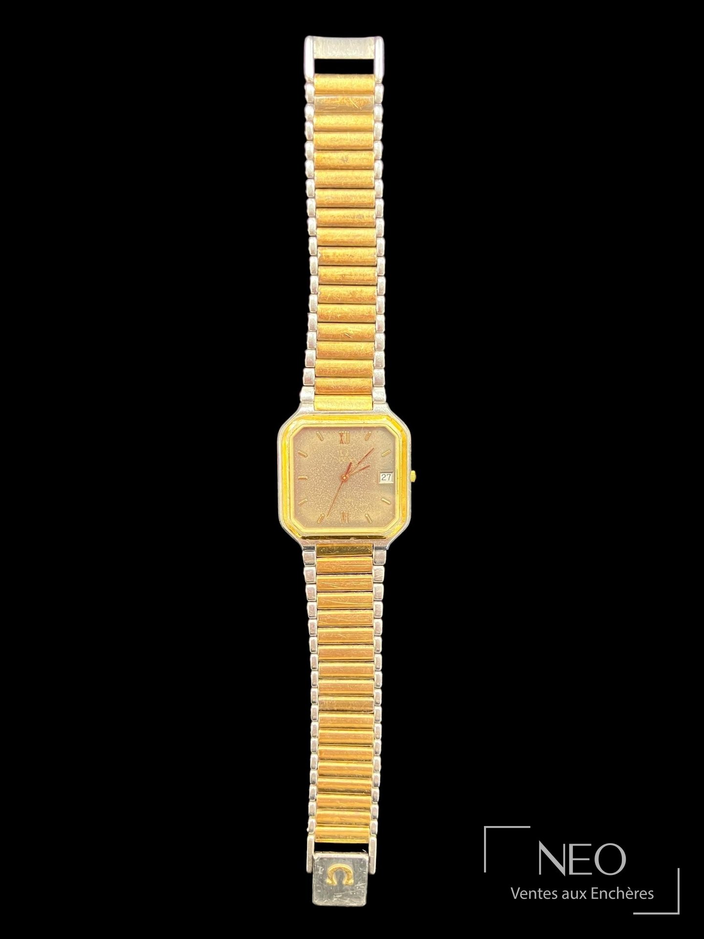 Montre Omega De Ville octogonale à bracelet intégré