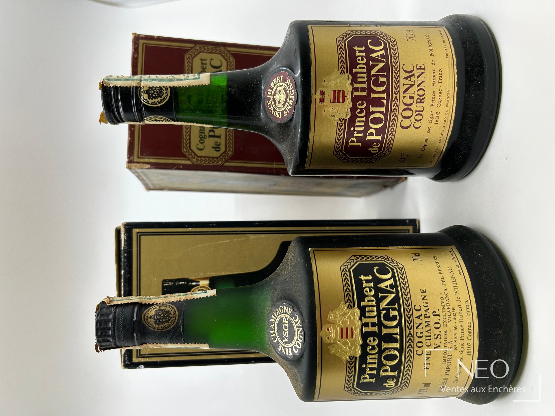 Deux bouteilles de cognac Prince Hubert de Polignac avec leurs boîtes
