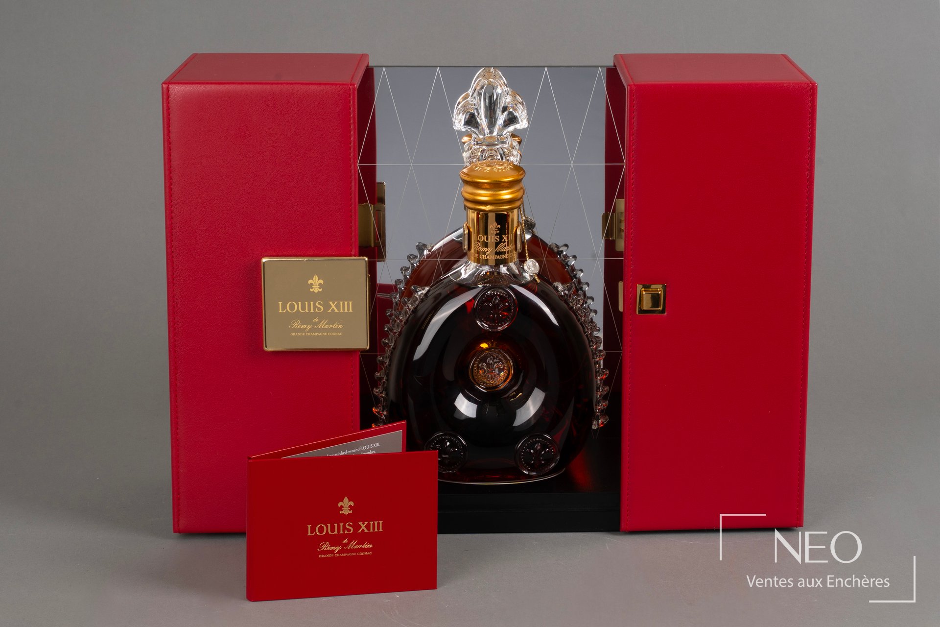 Rémy Martin Louis XIII, cognac Grande Champagne, carafe en cristal Saint-Louis