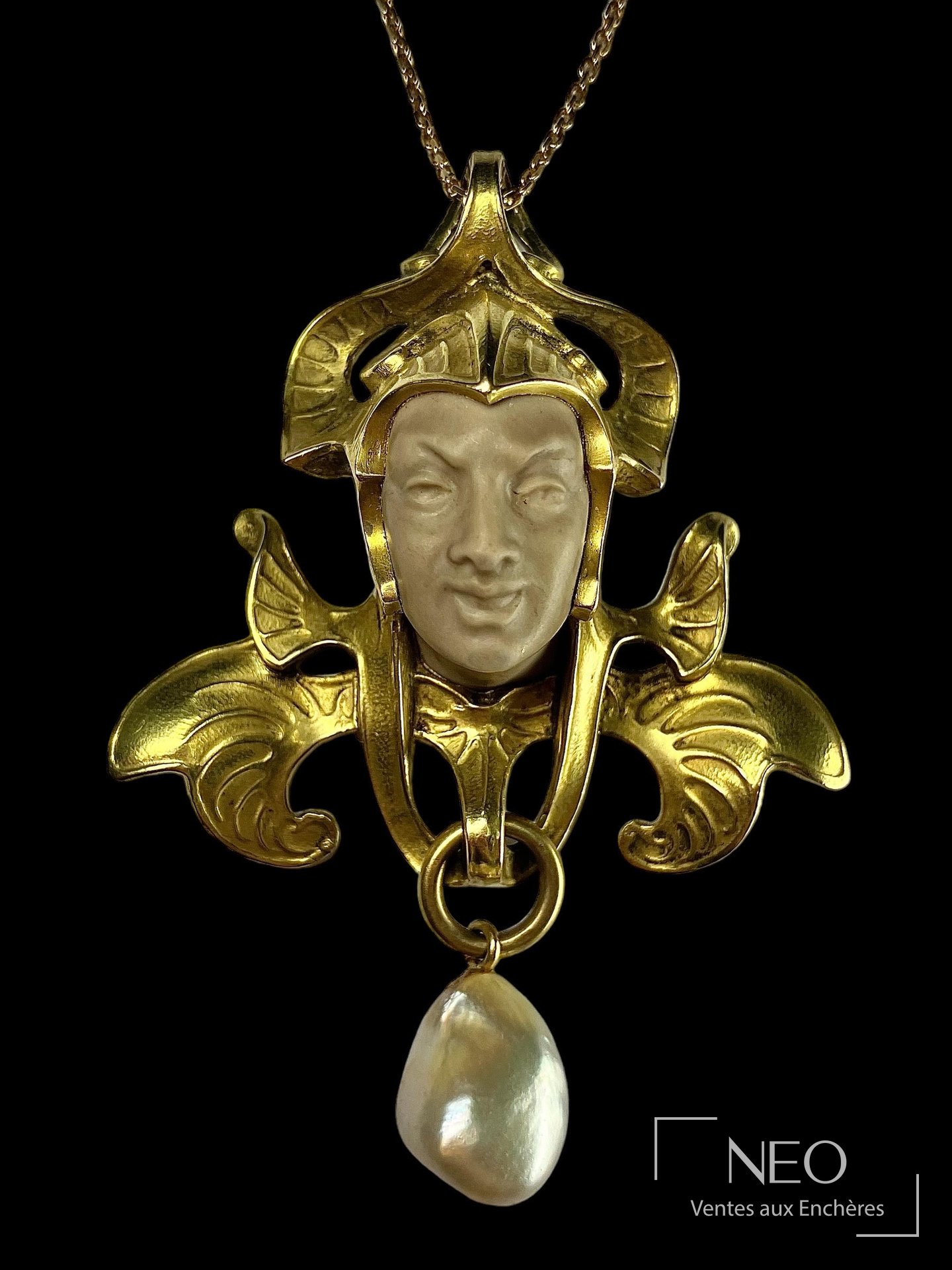 René Lalique, bijou à transformation formant broche et pendentif