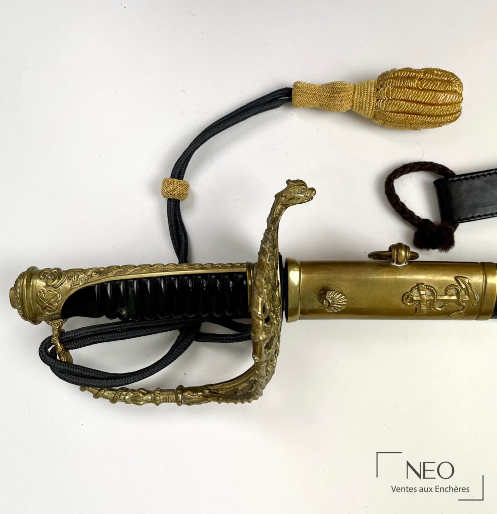 Sabre d’officier de marine avec poignée synthétique