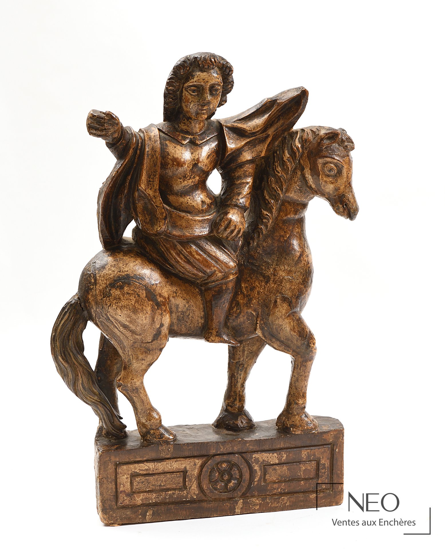 Saint Martin à cheval en bois sculpté et polychromé