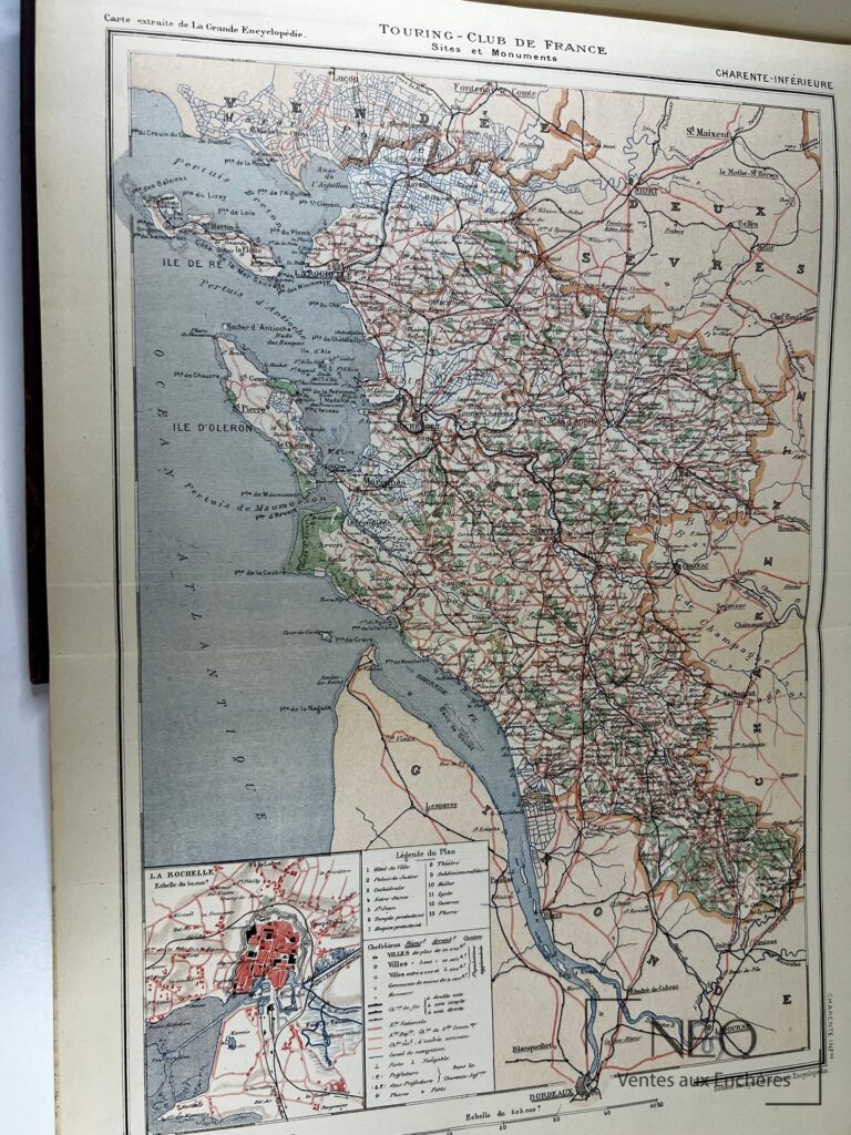Couverture de l’ouvrage Sites et Monuments Angoumois et Saintonge