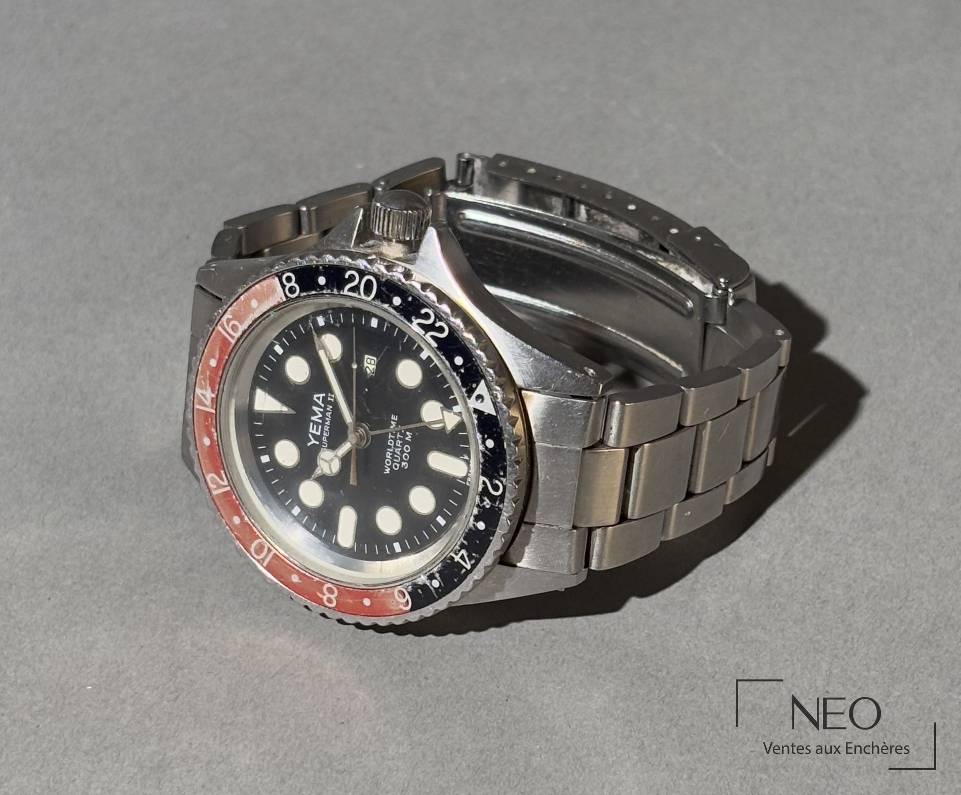 YEMA Superman II montre bracelet en acier à quartz