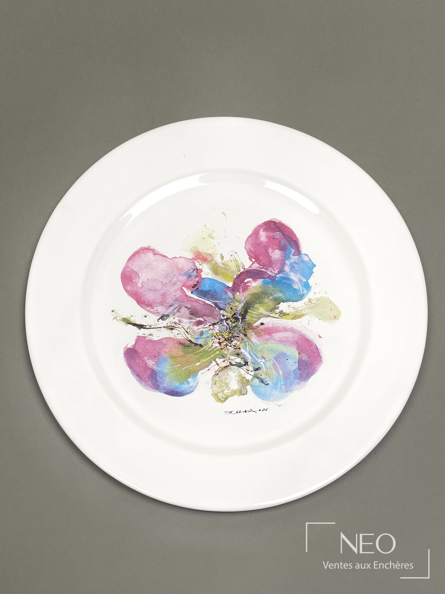 ZAO WOU KI d’après Assiette large modèle Orchidée vers 1968
